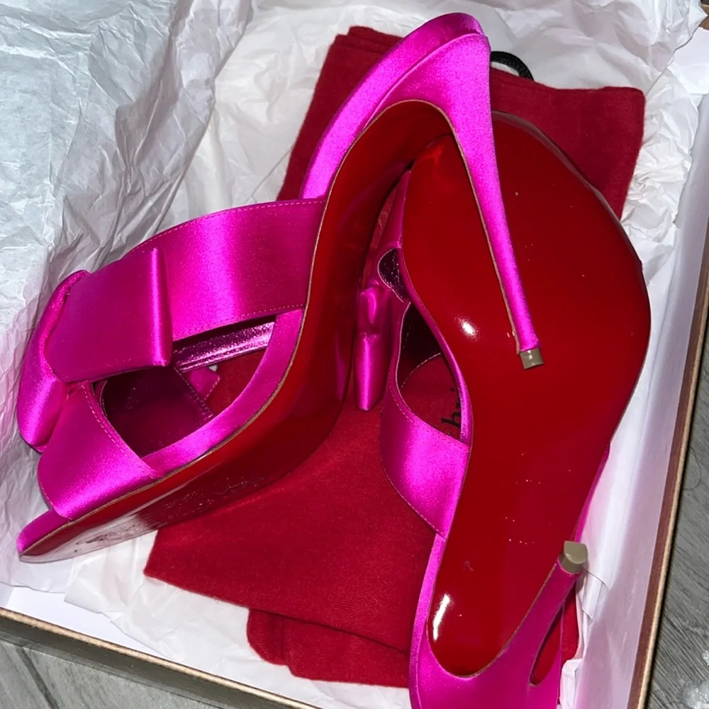 Christian Louboutin Matricia 100 Holly Pink Satin Backless Sandal Heel Pump 38.5